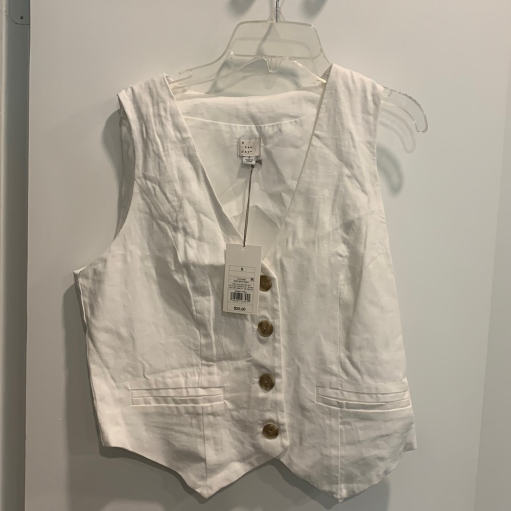Target Linen vest size Small. New/never worn with tags